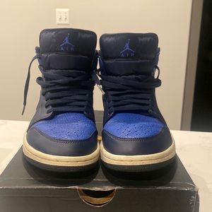 Jordan one obsidian game royal